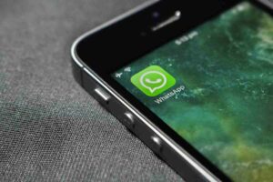 whatsapp così sai cosa fanno altri